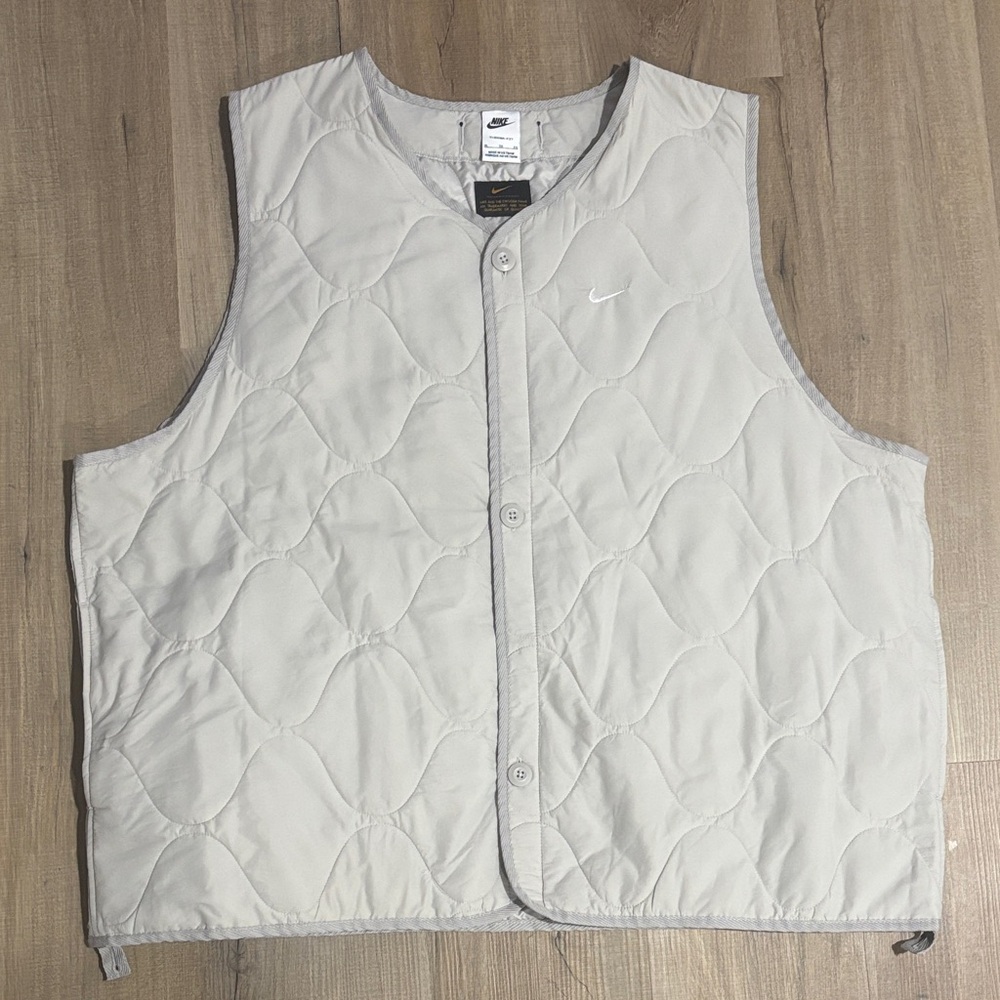 Nike Light Gray Quilted Vest
